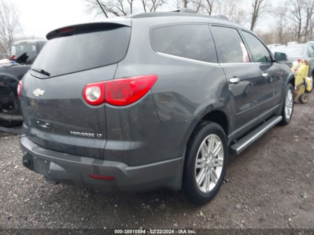 Photo 3 VIN: 1GNKRGED5BJ381741 - CHEVROLET TRAVERSE 