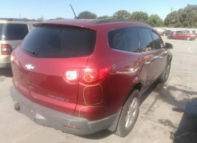 Photo 3 VIN: 1GNKRGED6BJ120988 - CHEVROLET TRAVERSE 