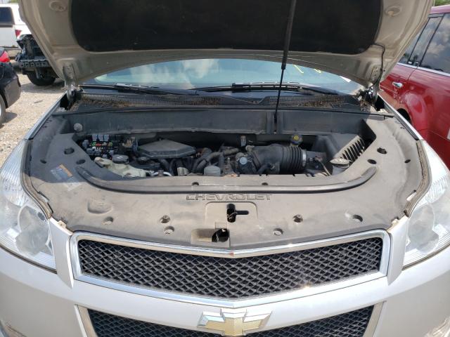 Photo 6 VIN: 1GNKRGED6CJ100290 - CHEVROLET TRAVERSE L 