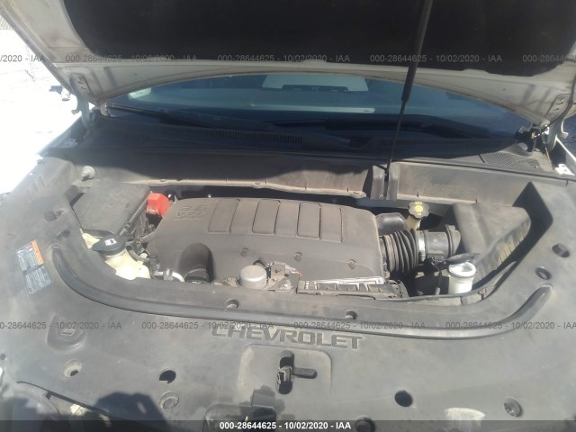 Photo 9 VIN: 1GNKRGED7BJ291278 - CHEVROLET TRAVERSE 