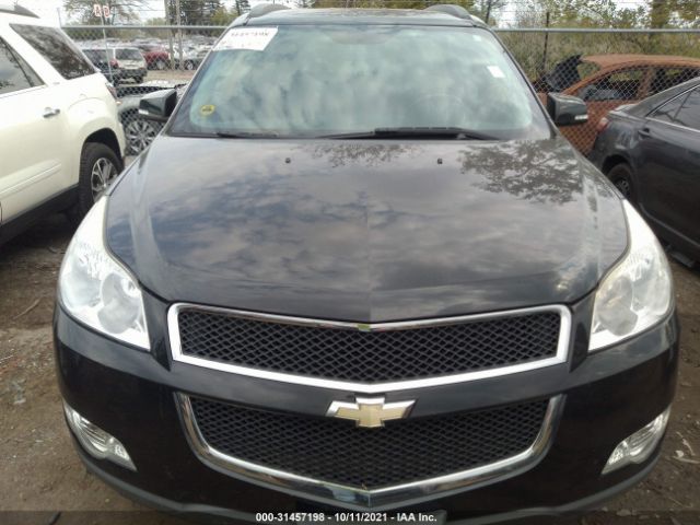 Photo 5 VIN: 1GNKRGED7BJ323615 - CHEVROLET TRAVERSE 