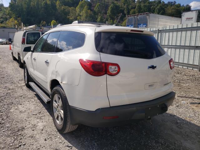 Photo 2 VIN: 1GNKRGED8BJ100404 - CHEVROLET TRAVERSE L 