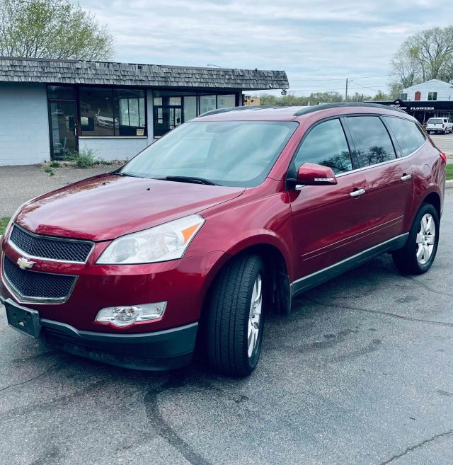 Photo 1 VIN: 1GNKRGED8BJ100435 - CHEVROLET TRAVERSE 