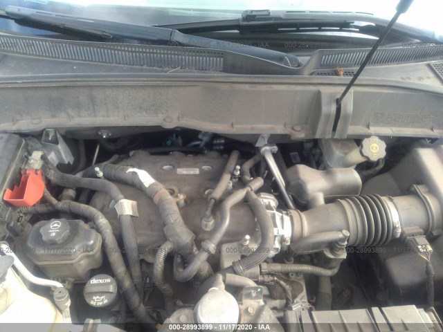 Photo 9 VIN: 1GNKRGED8BJ117669 - CHEVROLET TRAVERSE 