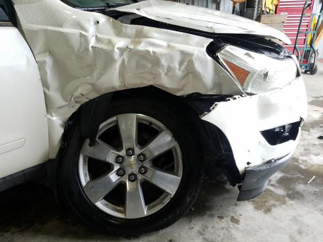 Photo 8 VIN: 1GNKRGED8CJ358276 - CHEVROLET TRAVERSE L 