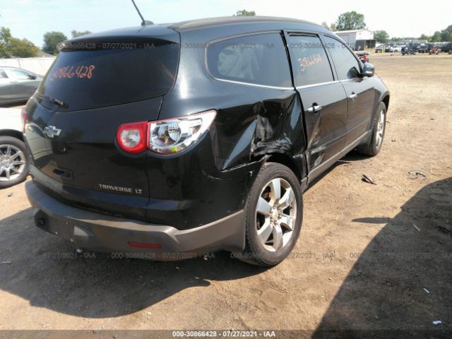 Photo 3 VIN: 1GNKRGED8CJ418203 - CHEVROLET TRAVERSE 