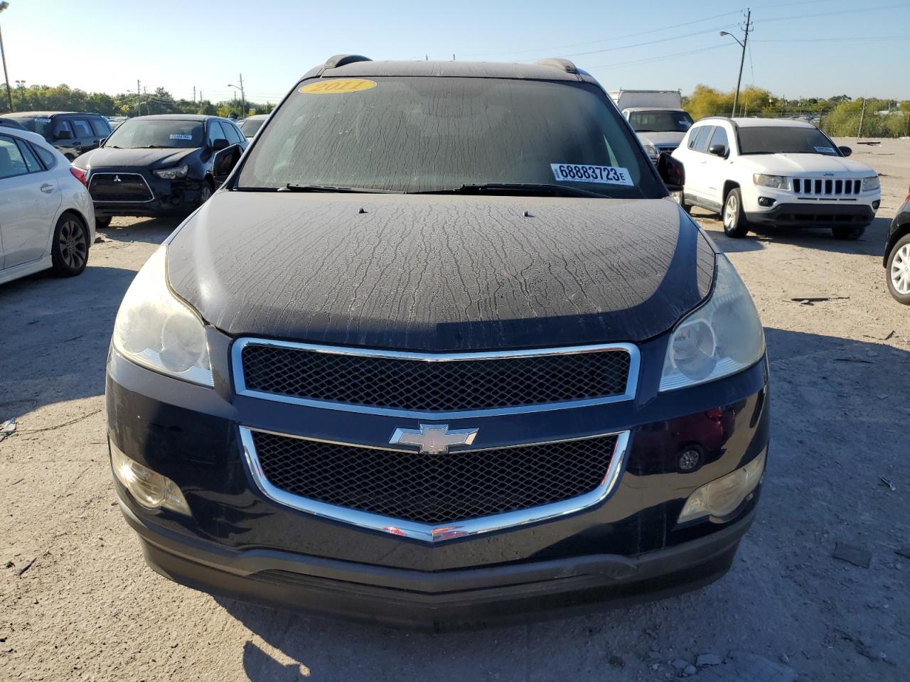 Photo 4 VIN: 1GNKRGED9BJ350766 - CHEVROLET TRAVERSE 