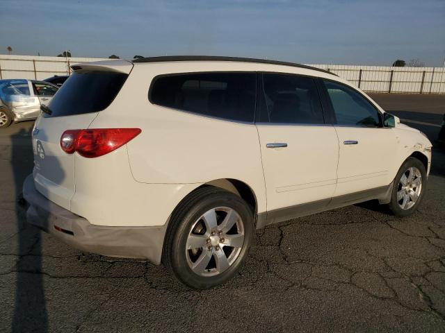 Photo 2 VIN: 1GNKRGED9CJ190034 - CHEVROLET TRAVERSE L 