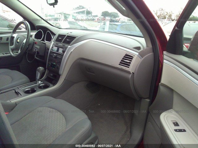 Photo 4 VIN: 1GNKRGEDXBJ100310 - CHEVROLET TRAVERSE 