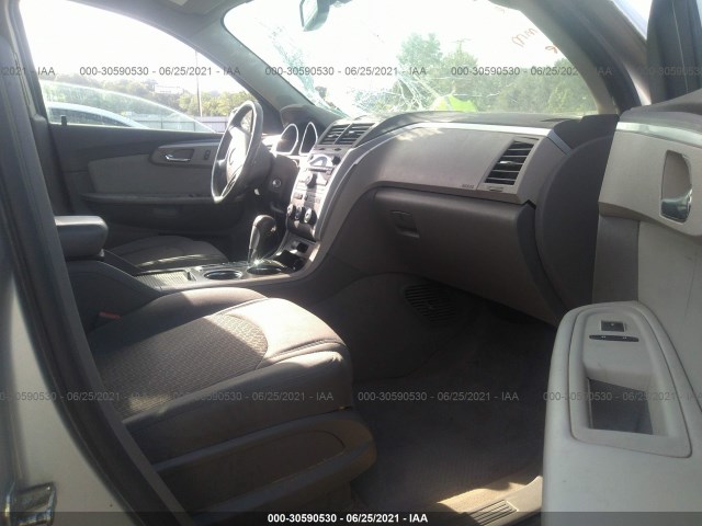 Photo 4 VIN: 1GNKRGEDXBJ148258 - CHEVROLET TRAVERSE 