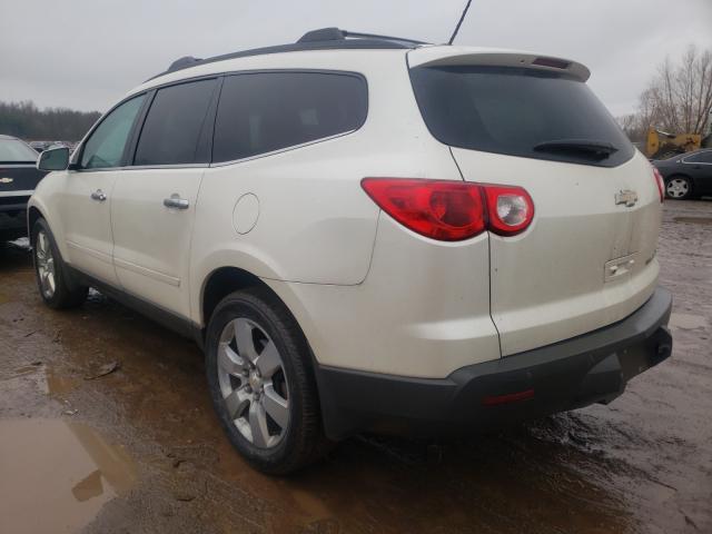 Photo 2 VIN: 1GNKRGEDXBJ373344 - CHEVROLET TRAVERSE L 