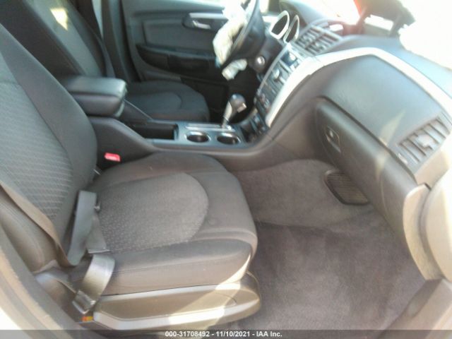 Photo 4 VIN: 1GNKRGEDXCJ203230 - CHEVROLET TRAVERSE 