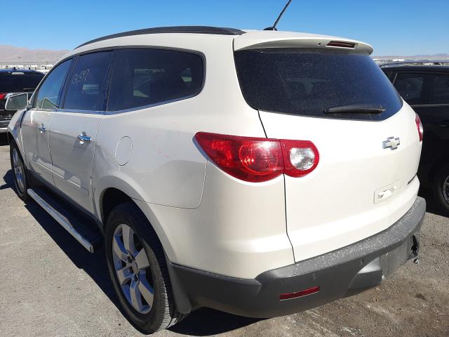 Photo 2 VIN: 1GNKRGEDXCJ204667 - CHEVROLET TRAVERSE L 