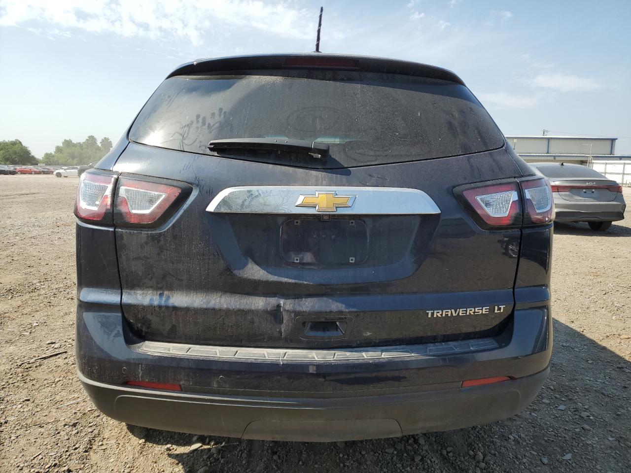 Photo 5 VIN: 1GNKRGKD0GJ172418 - CHEVROLET TRAVERSE 