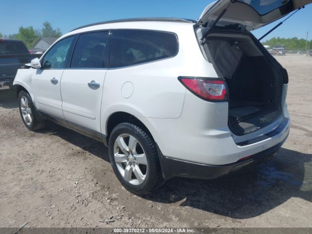 Photo 2 VIN: 1GNKRGKD0GJ320924 - CHEVROLET TRAVERSE 