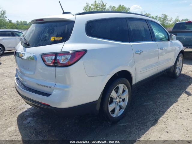 Photo 3 VIN: 1GNKRGKD0GJ320924 - CHEVROLET TRAVERSE 