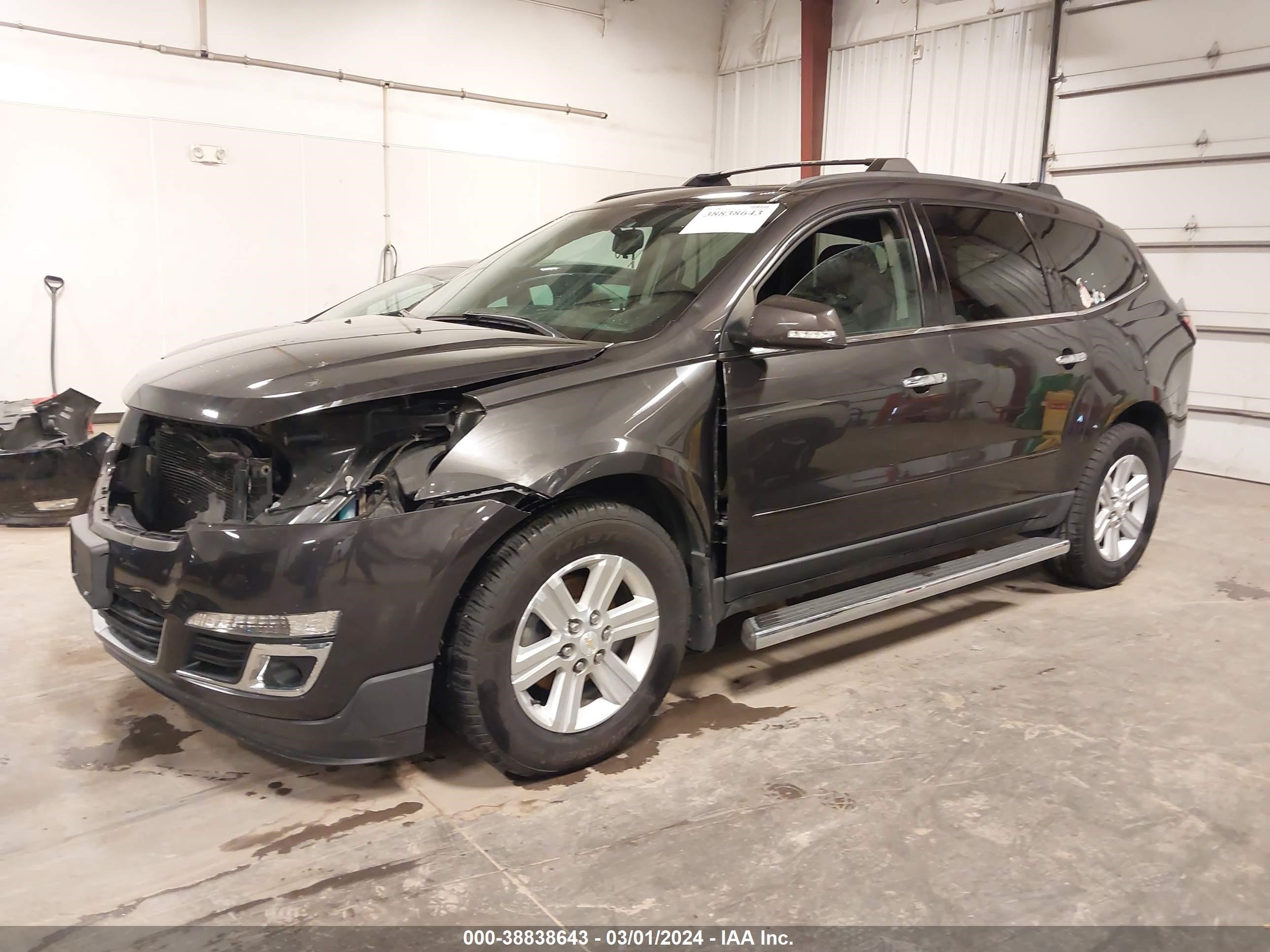 Photo 1 VIN: 1GNKRGKD1EJ129378 - CHEVROLET TRAVERSE 