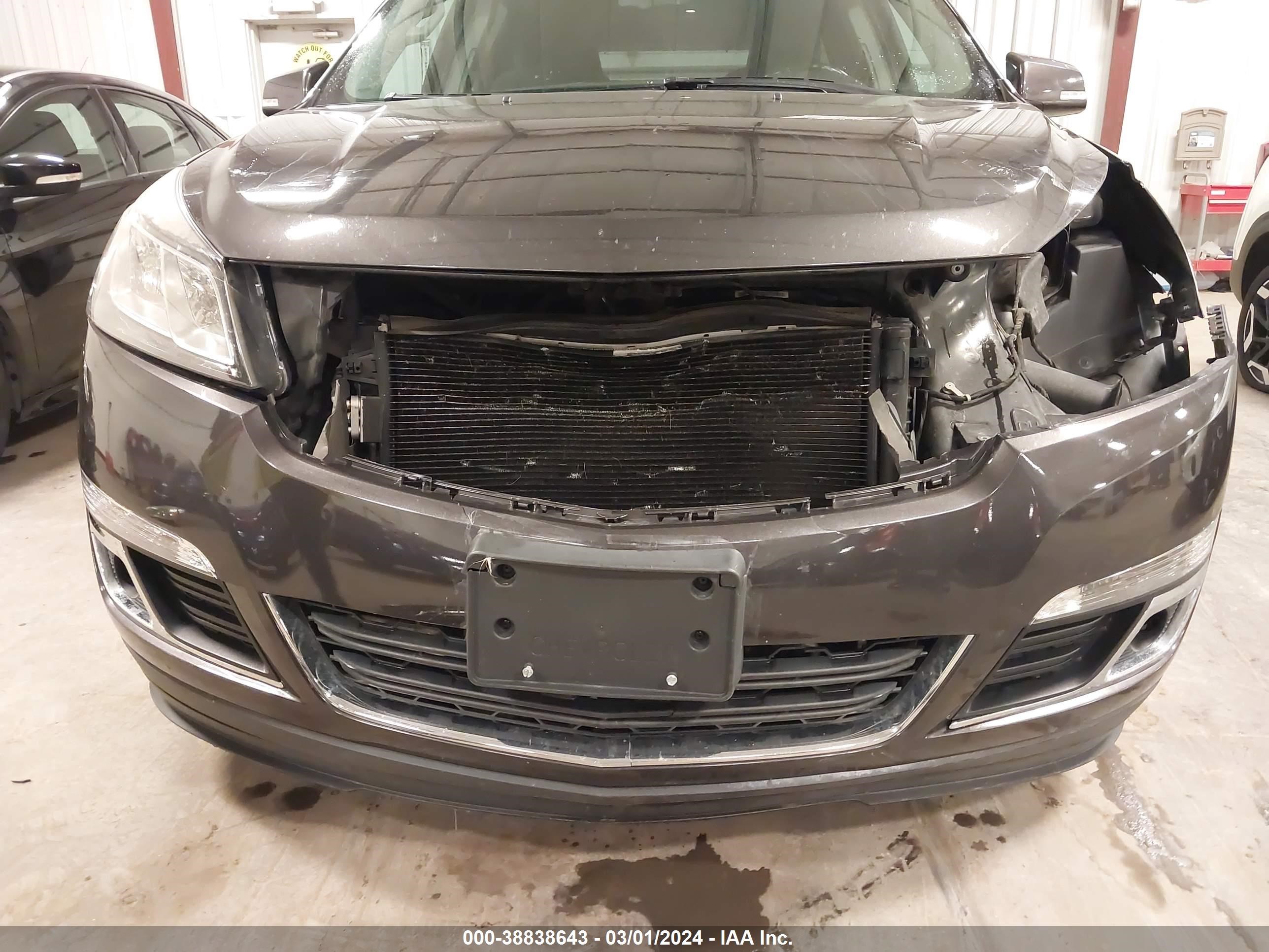 Photo 5 VIN: 1GNKRGKD1EJ129378 - CHEVROLET TRAVERSE 