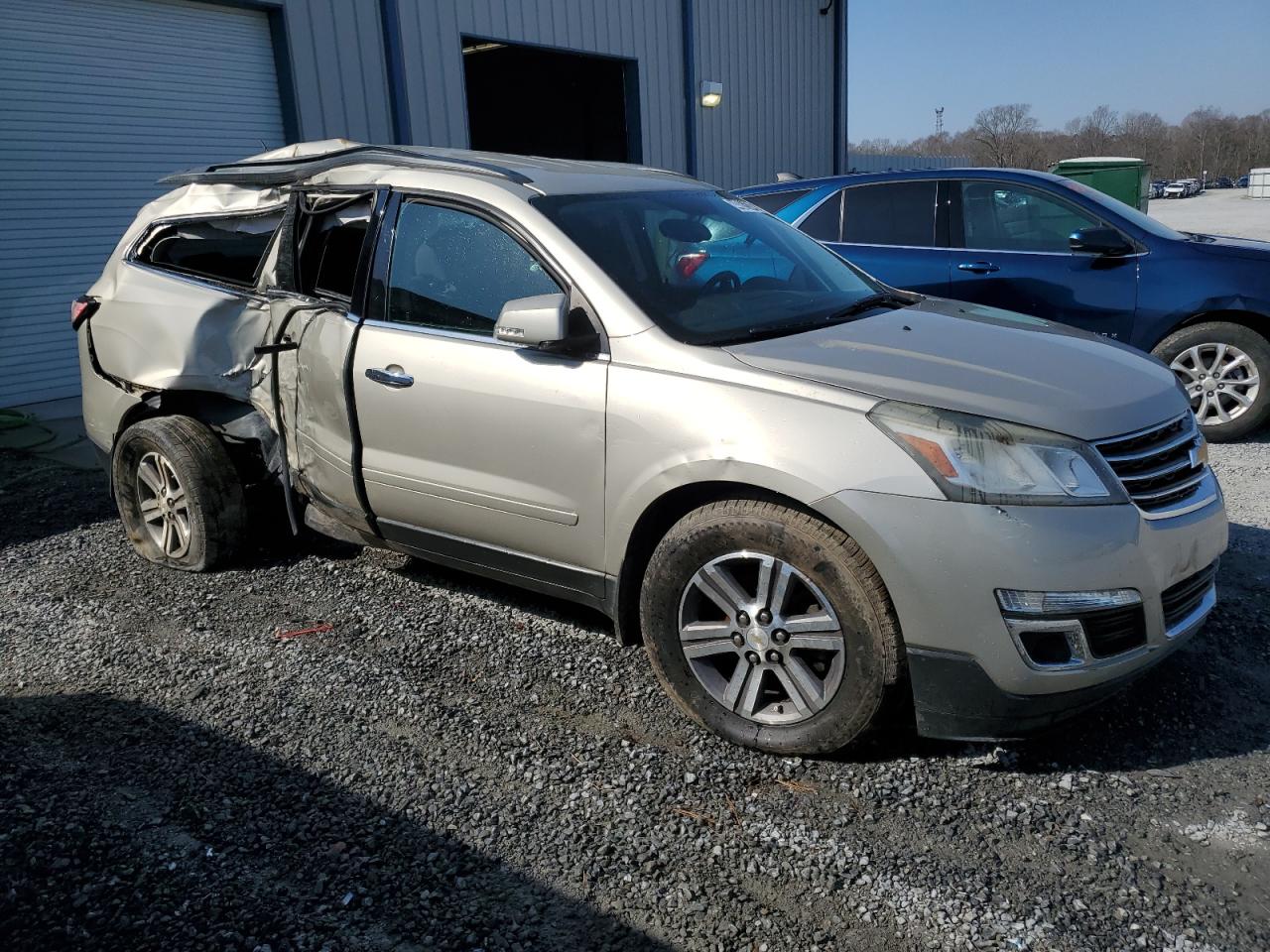 Photo 3 VIN: 1GNKRGKD1FJ351694 - CHEVROLET TRAVERSE 