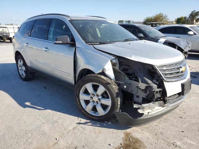 Photo 3 VIN: 1GNKRGKD1GJ172640 - CHEVROLET TRAVERSE L 