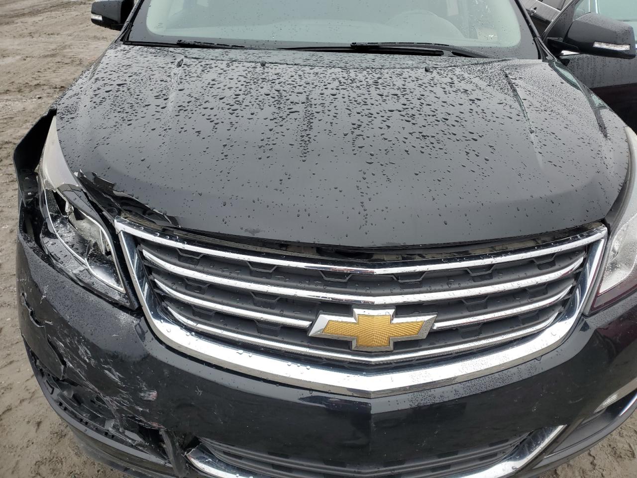 Photo 10 VIN: 1GNKRGKD1GJ318132 - CHEVROLET TRAVERSE 