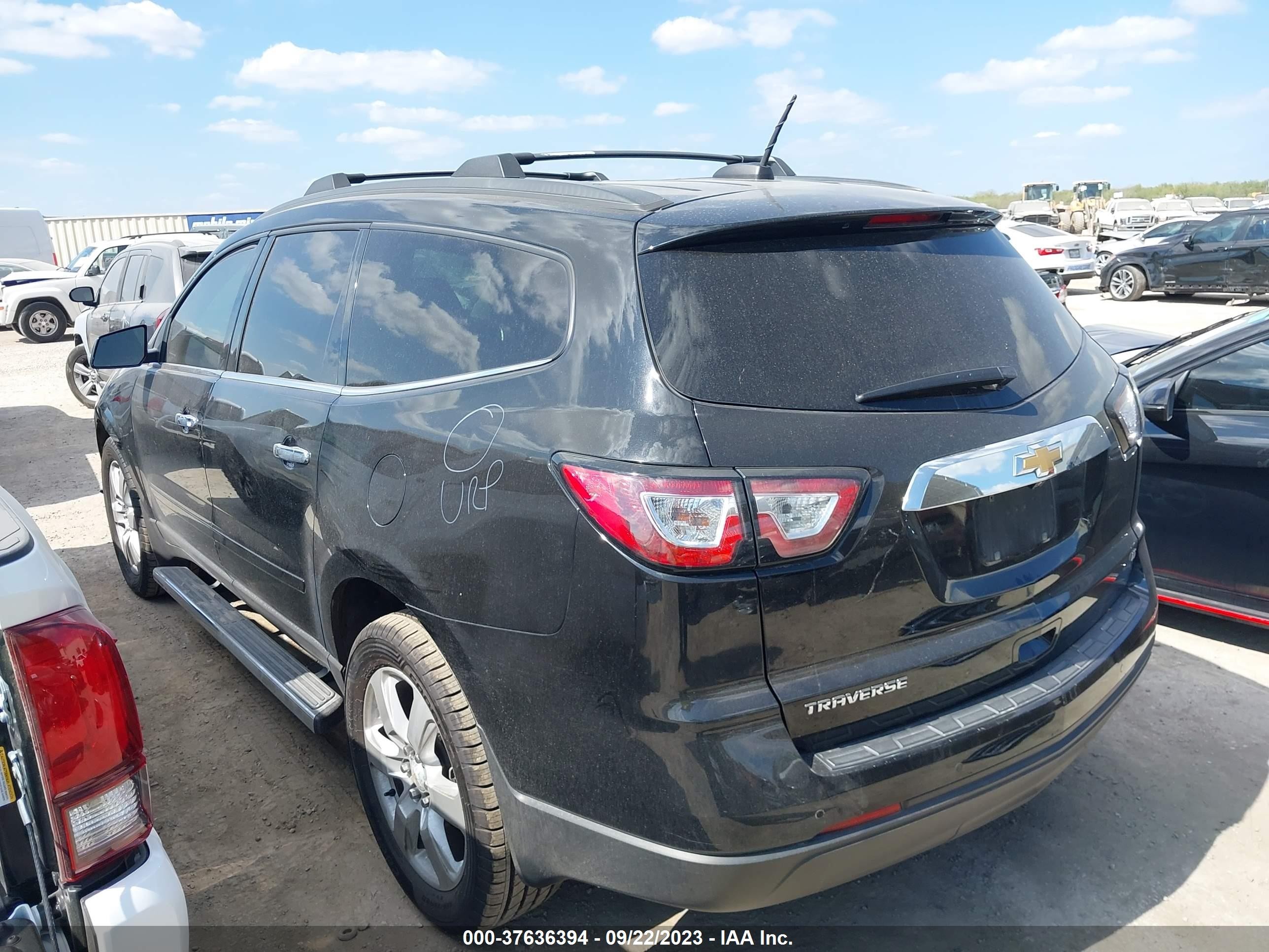 Photo 2 VIN: 1GNKRGKD1HJ265076 - CHEVROLET TRAVERSE 