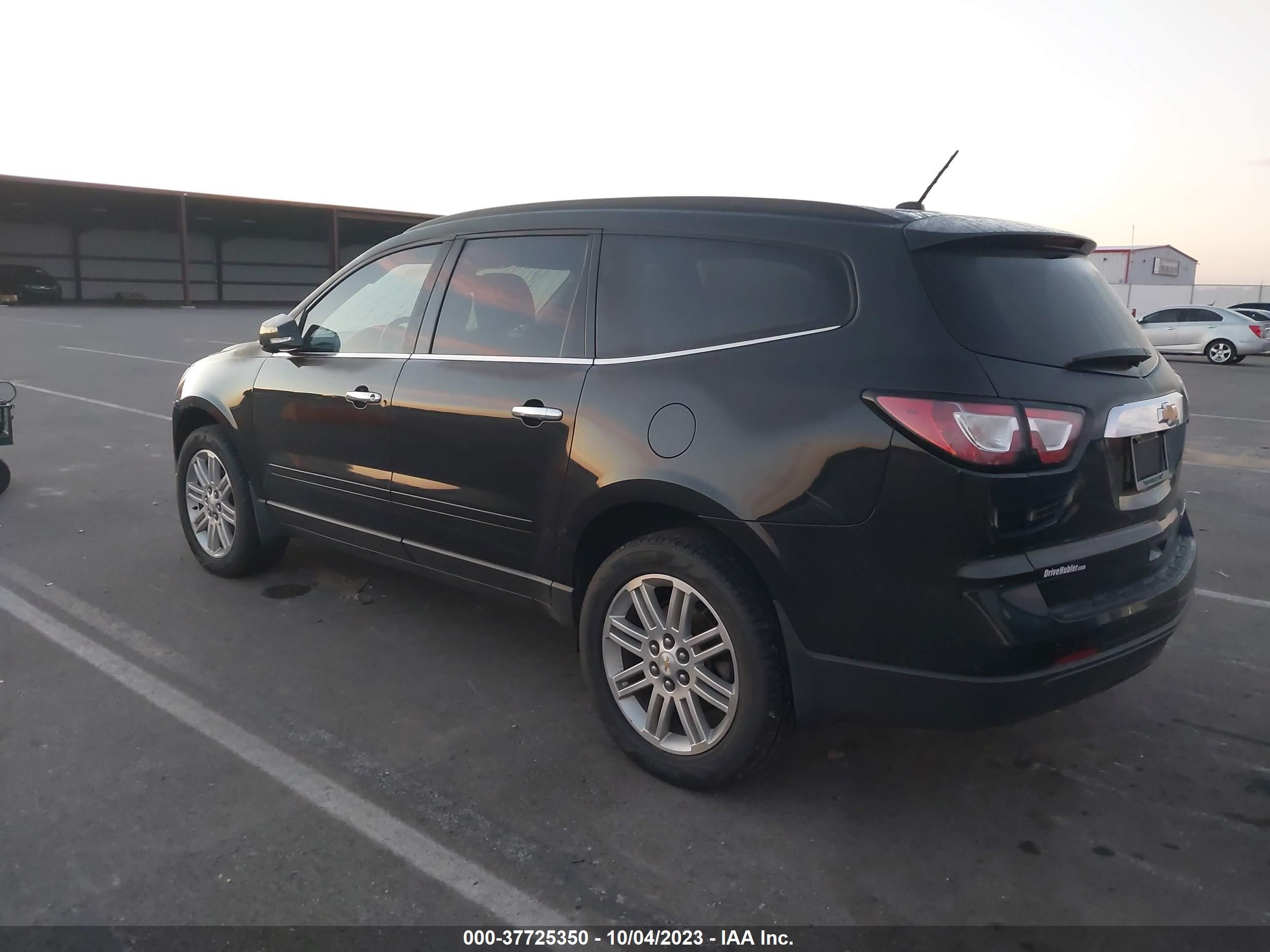 Photo 2 VIN: 1GNKRGKD2FJ295569 - CHEVROLET TRAVERSE 