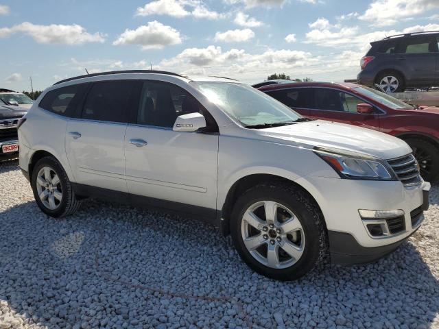 Photo 3 VIN: 1GNKRGKD2HJ313202 - CHEVROLET TRAVERSE 