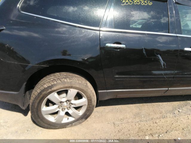 Photo 5 VIN: 1GNKRGKD3GJ172414 - CHEVROLET TRAVERSE 