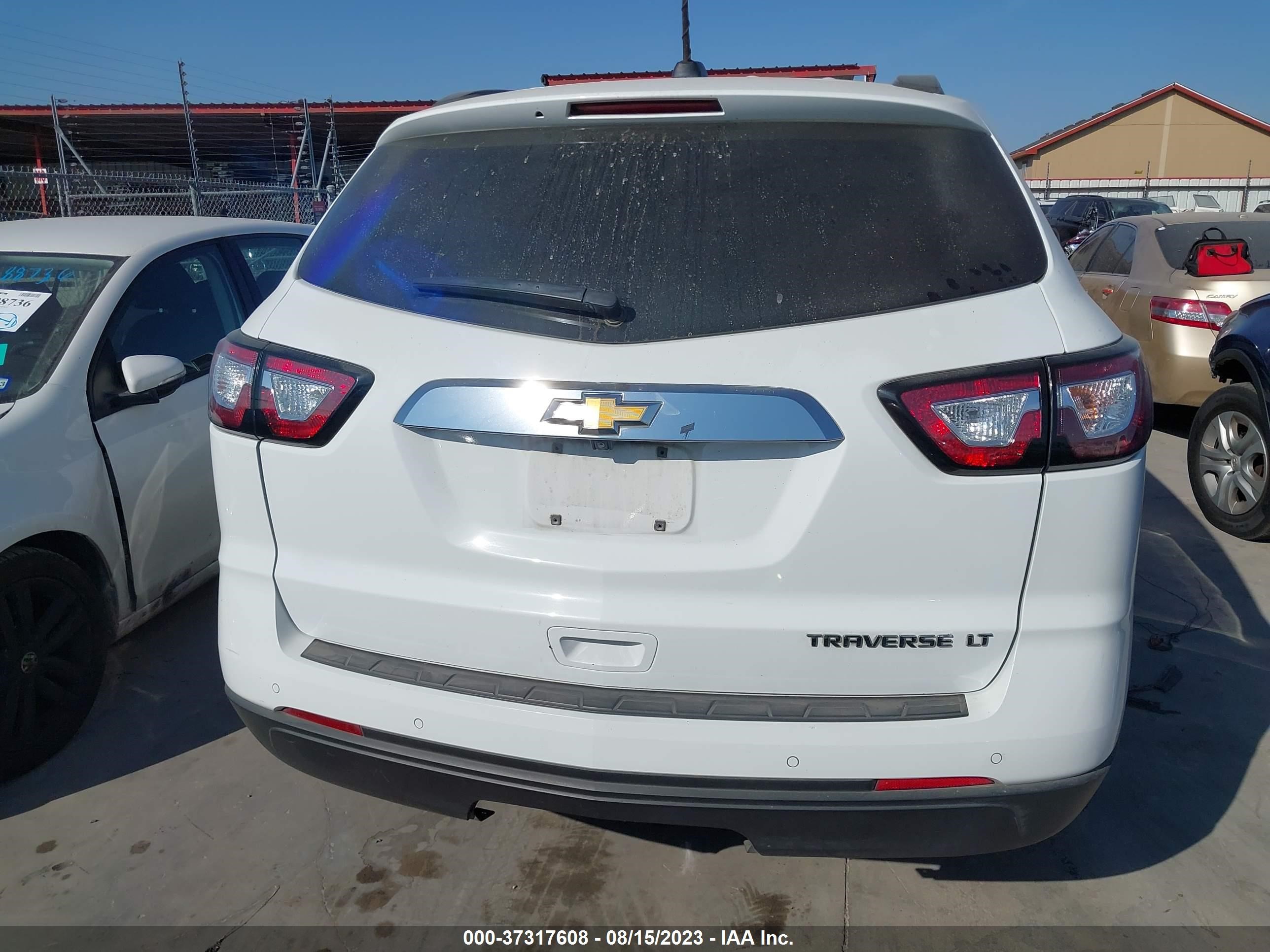 Photo 15 VIN: 1GNKRGKD3GJ305978 - CHEVROLET TRAVERSE 