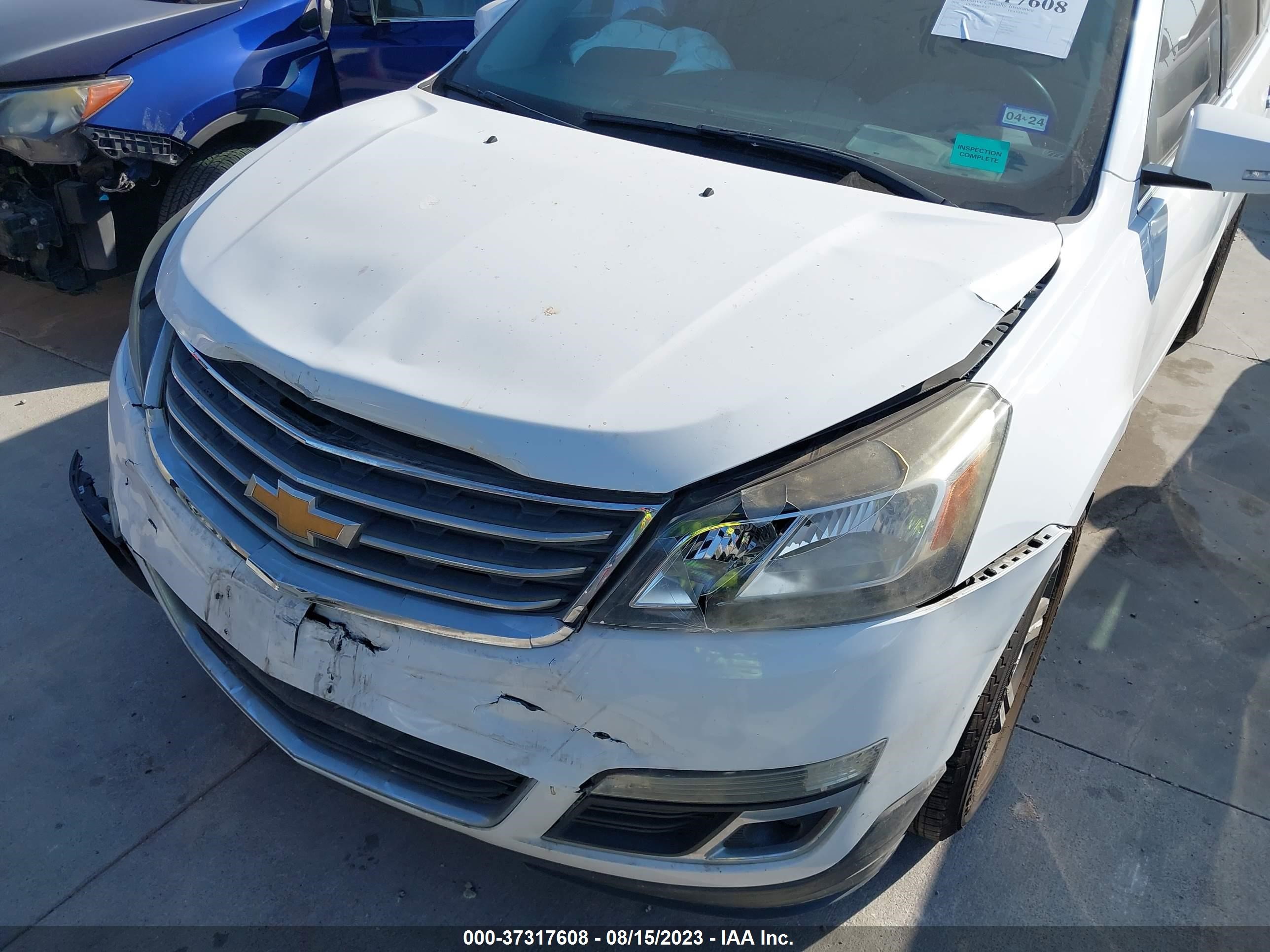 Photo 5 VIN: 1GNKRGKD3GJ305978 - CHEVROLET TRAVERSE 