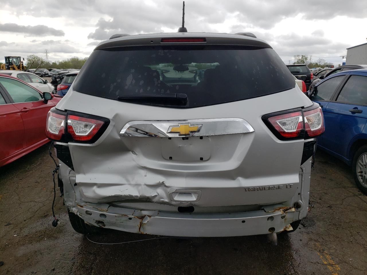 Photo 5 VIN: 1GNKRGKD3HJ175444 - CHEVROLET TRAVERSE 