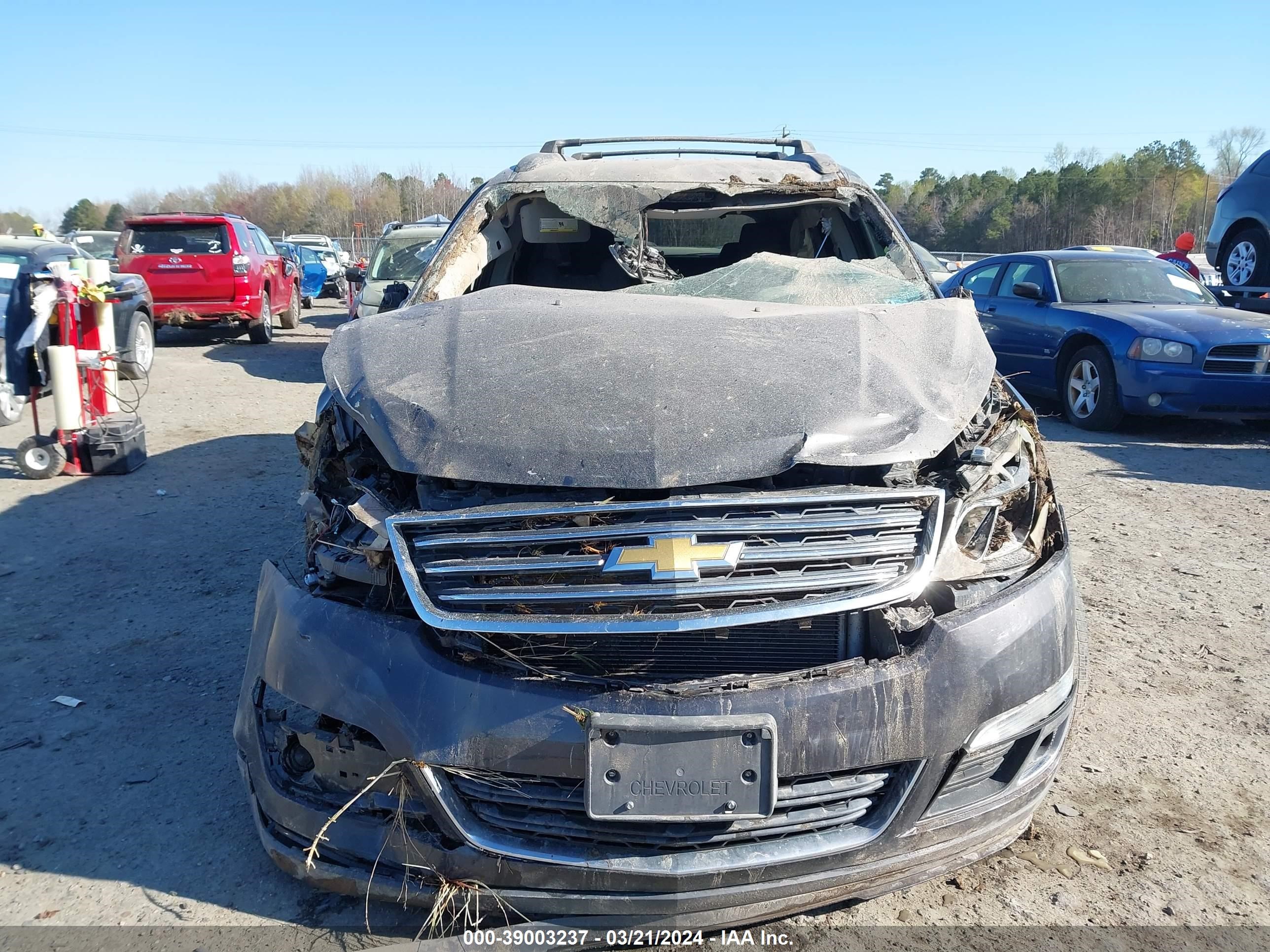 Photo 5 VIN: 1GNKRGKD4FJ307074 - CHEVROLET TRAVERSE 