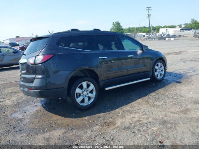 Photo 3 VIN: 1GNKRGKD4GJ140071 - CHEVROLET TRAVERSE 