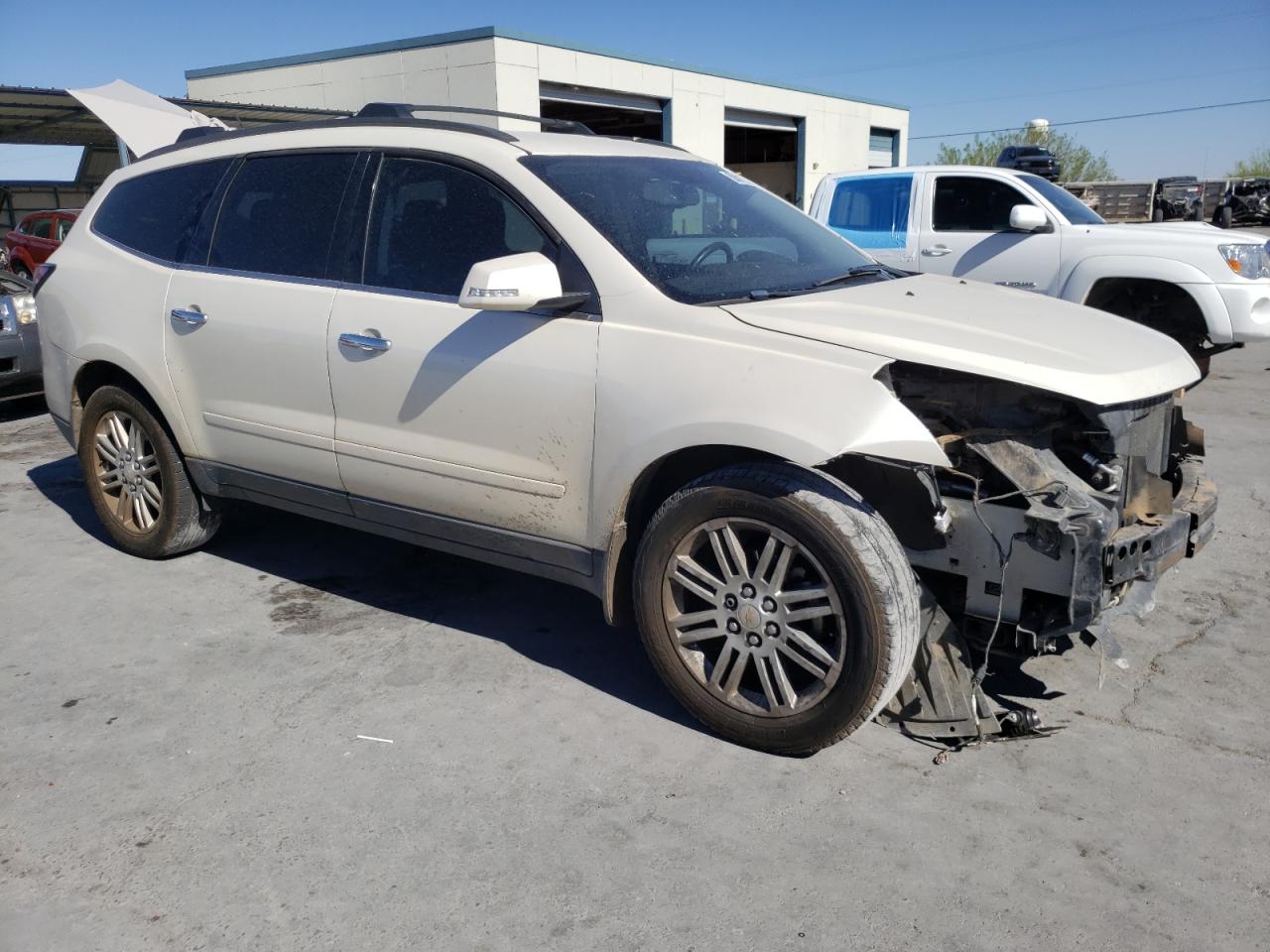 Photo 3 VIN: 1GNKRGKD6EJ224308 - CHEVROLET TRAVERSE 