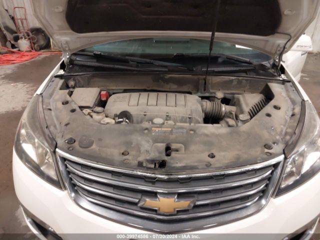 Photo 9 VIN: 1GNKRGKD6FJ195474 - CHEVROLET TRAVERSE 