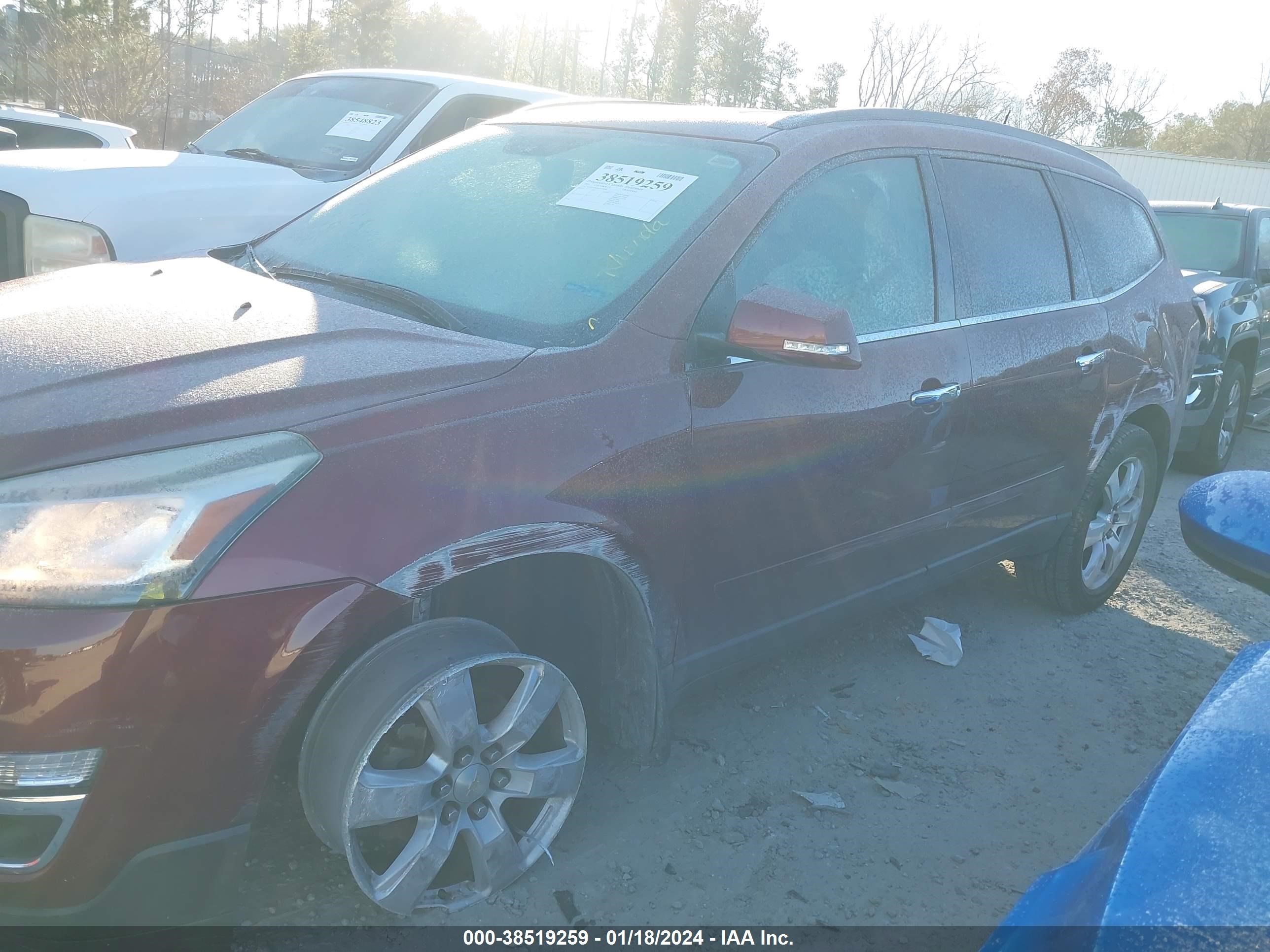 Photo 5 VIN: 1GNKRGKD6GJ239894 - CHEVROLET TRAVERSE 