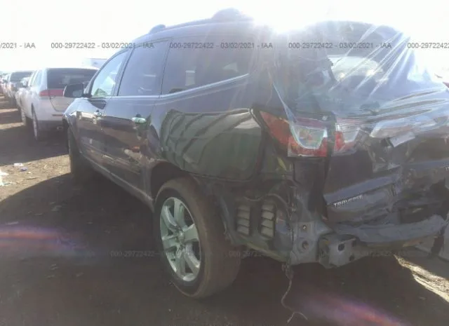 Photo 2 VIN: 1GNKRGKD6HJ332609 - CHEVROLET TRAVERSE 