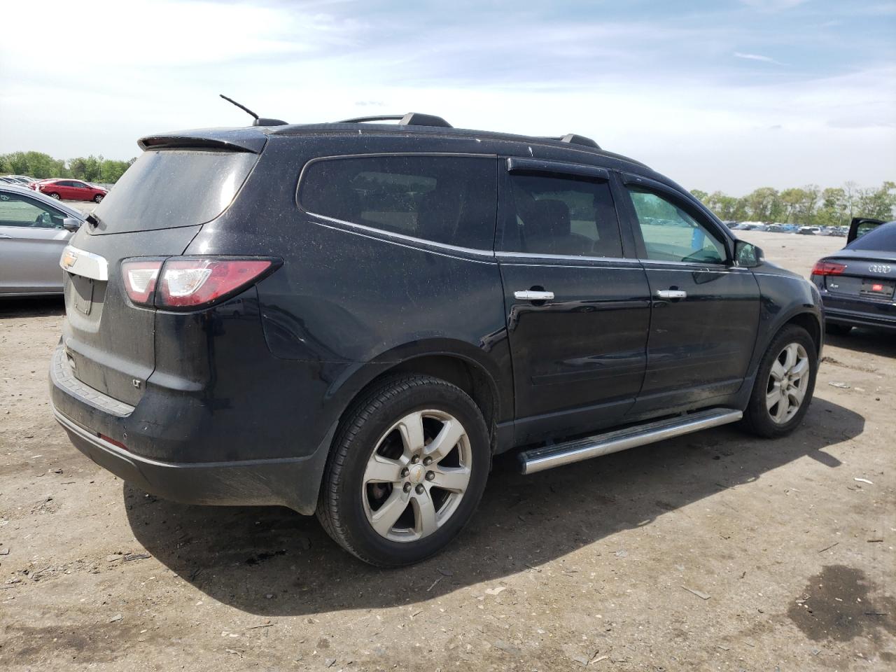 Photo 2 VIN: 1GNKRGKD6HJ346915 - CHEVROLET TRAVERSE 