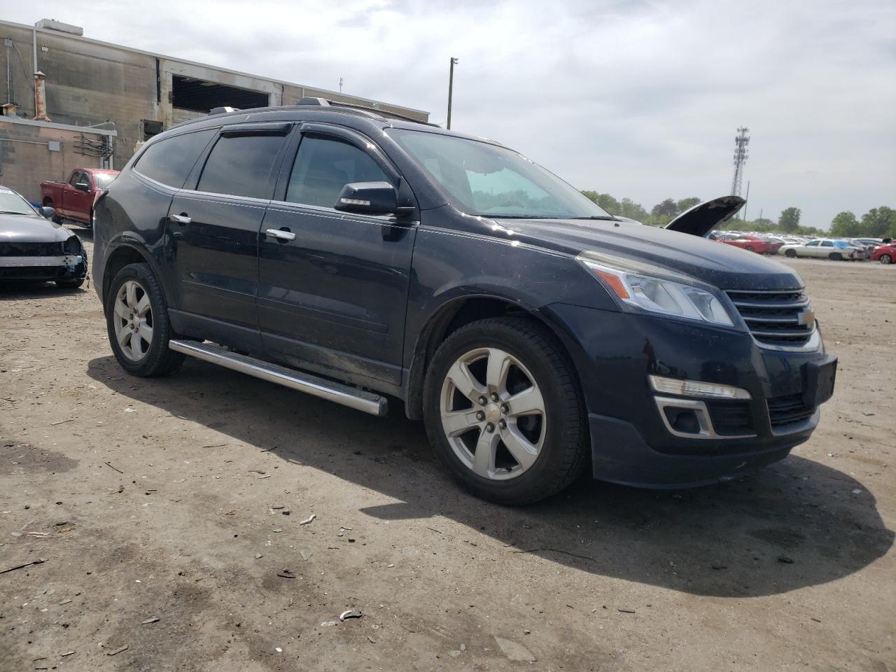 Photo 3 VIN: 1GNKRGKD6HJ346915 - CHEVROLET TRAVERSE 