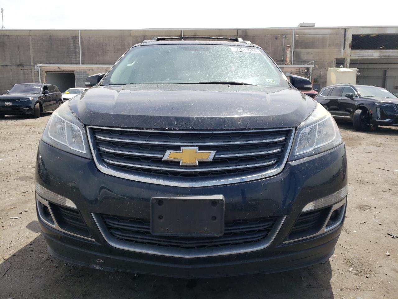 Photo 4 VIN: 1GNKRGKD6HJ346915 - CHEVROLET TRAVERSE 