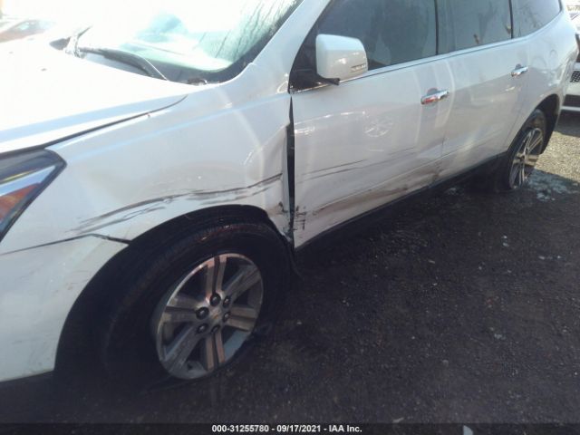 Photo 5 VIN: 1GNKRGKD7HJ275224 - CHEVROLET TRAVERSE 