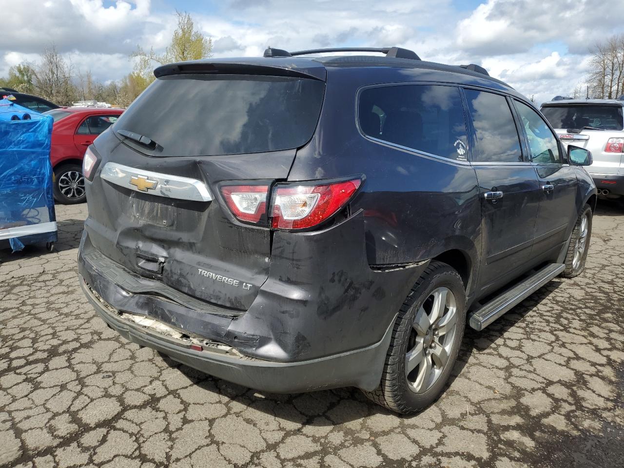 Photo 2 VIN: 1GNKRGKD8GJ212843 - CHEVROLET TRAVERSE 