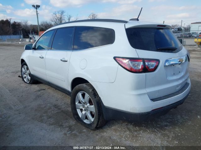 Photo 2 VIN: 1GNKRGKD8GJ271374 - CHEVROLET TRAVERSE 