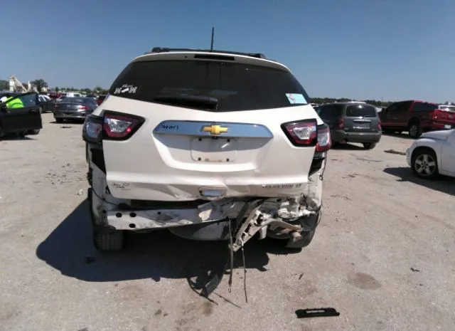 Photo 5 VIN: 1GNKRGKDXEJ140976 - CHEVROLET TRAVERSE 