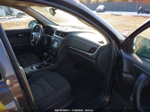 Photo 4 VIN: 1GNKRGKDXFJ304308 - CHEVROLET TRAVERSE 