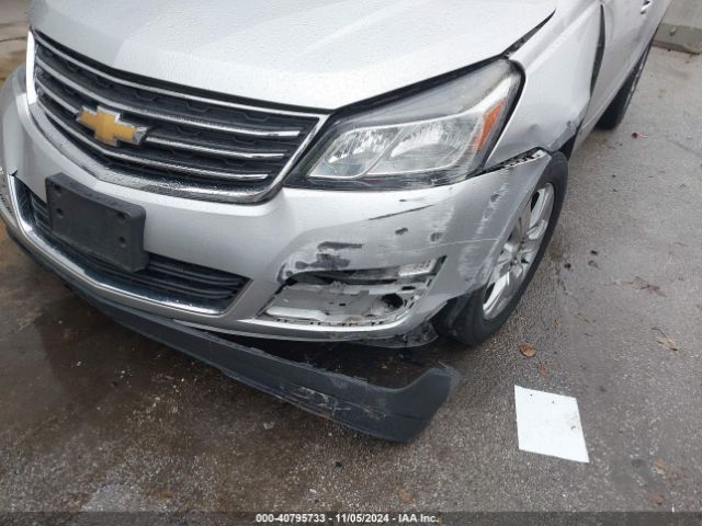 Photo 5 VIN: 1GNKRGKDXHJ335724 - CHEVROLET TRAVERSE 