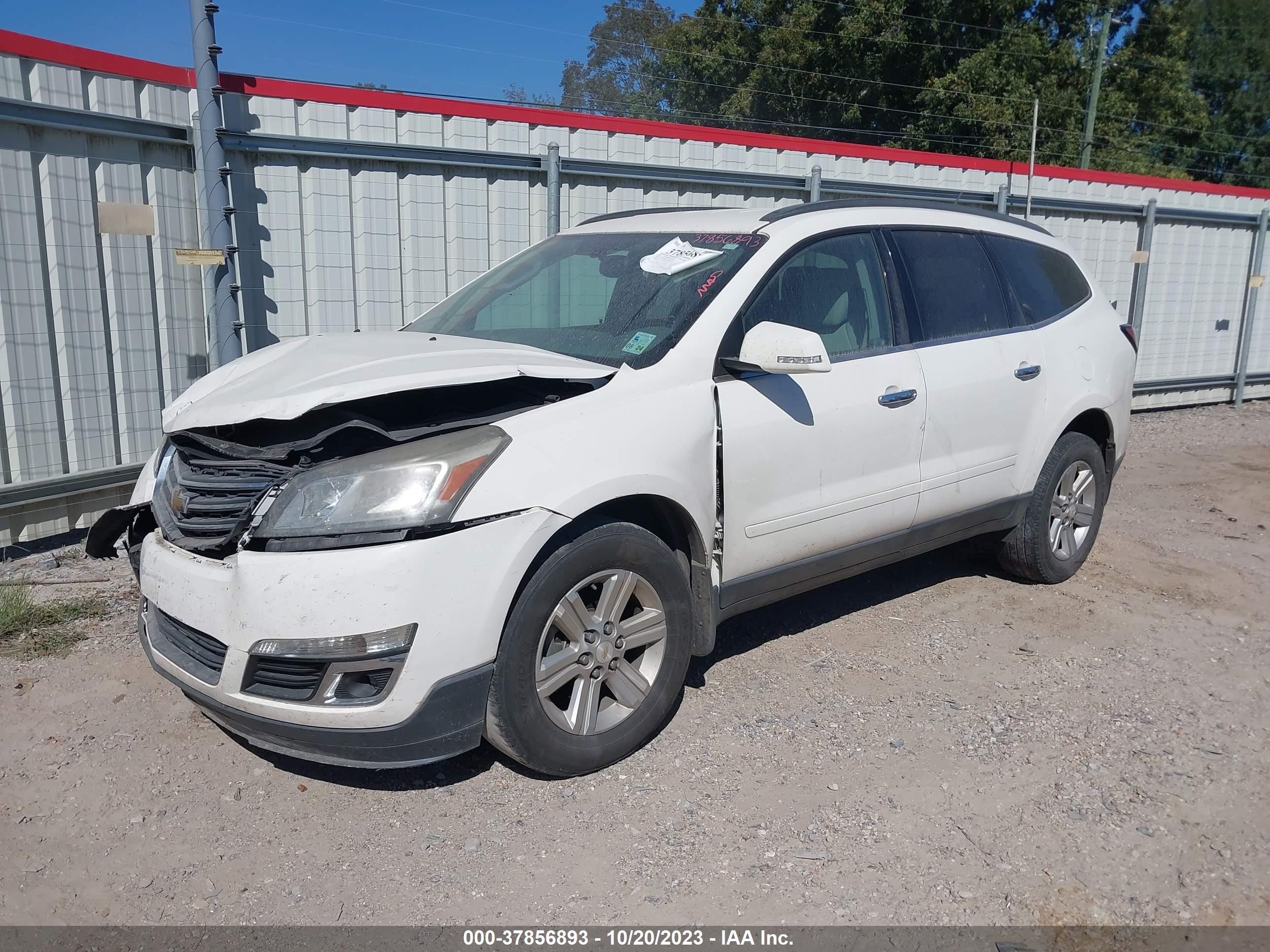 Photo 1 VIN: 1GNKRHKD0EJ372718 - CHEVROLET TRAVERSE 