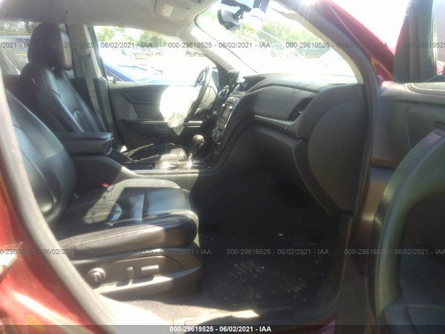 Photo 4 VIN: 1GNKRHKD0FJ181026 - CHEVROLET TRAVERSE 