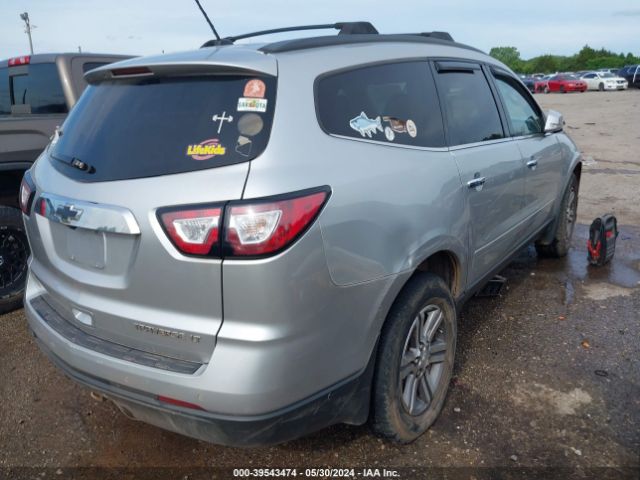 Photo 3 VIN: 1GNKRHKD2FJ288238 - CHEVROLET TRAVERSE 